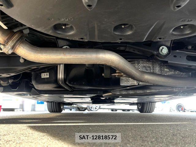 Toyota CAMRY HYBRID 2018-08 8034705-19