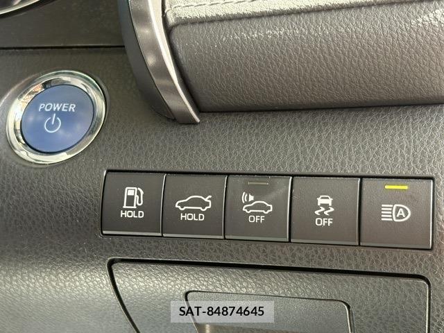 Toyota CAMRY HYBRID 2019-07 8034704-15
