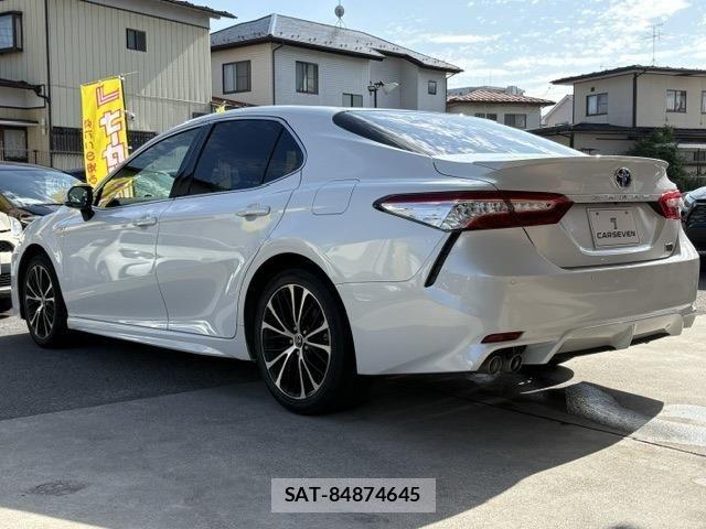 Toyota CAMRY HYBRID 2019-07 8034704-6