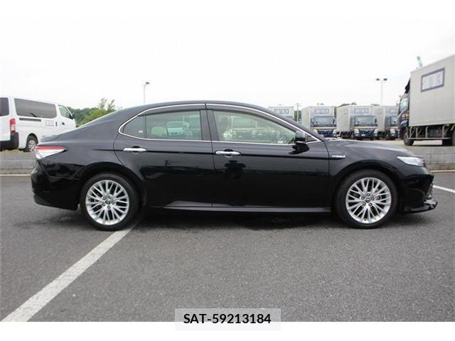 Toyota CAMRY HYBRID 2018-02 8034709-14