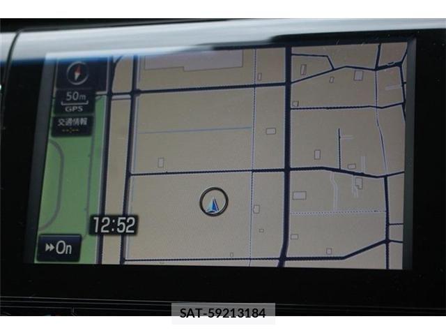 Toyota CAMRY HYBRID 2018-02 8034709-1