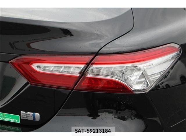 Toyota CAMRY HYBRID 2018-02 8034709-28