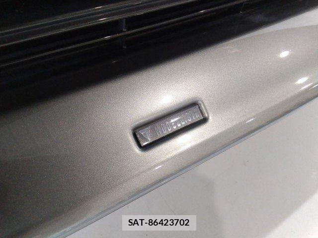 Toyota CAMRY HYBRID 2021-09 8073153-18