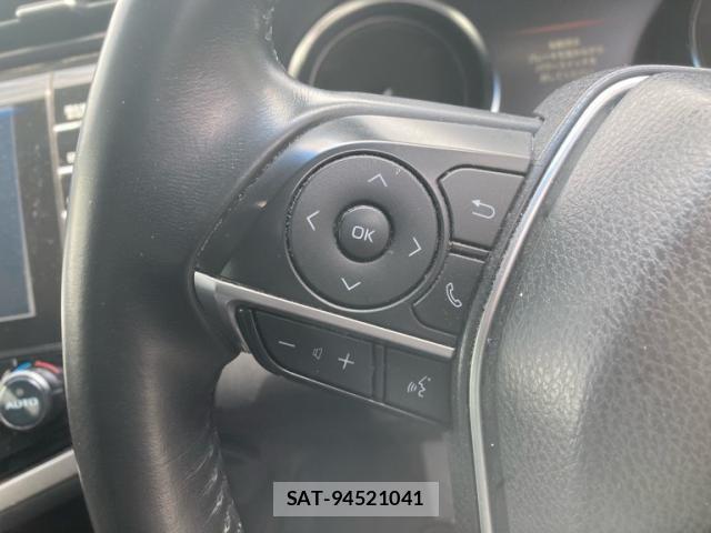 Toyota CAMRY HYBRID 2017-08 8073157-11