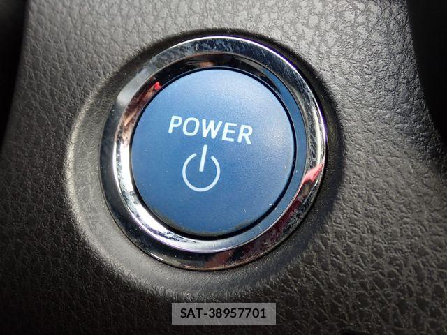 Toyota CAMRY HYBRID 2021-05 8073155-10