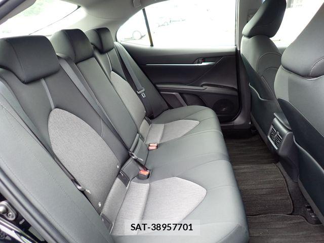 Toyota CAMRY HYBRID 2021-05 8073155-18