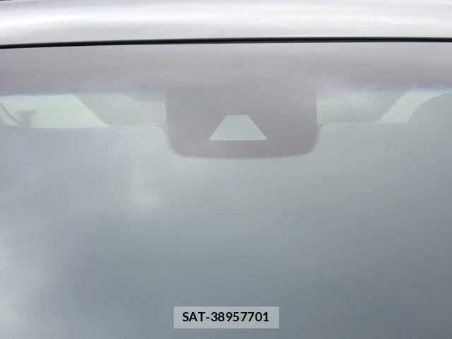 Toyota CAMRY HYBRID 2021-05 8073155-23