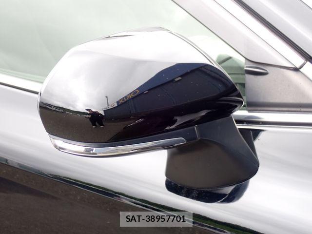 Toyota CAMRY HYBRID 2021-05 8073155-25