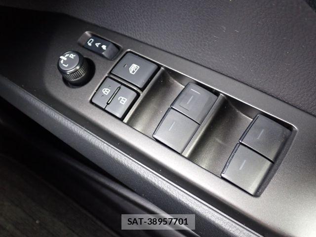 Toyota CAMRY HYBRID 2021-05 8073155-7