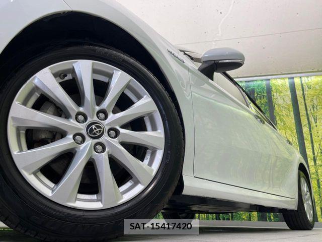 Toyota CAMRY HYBRID 2017-08 8073156-12