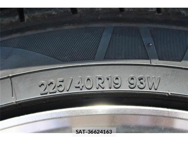 Toyota CAMRY HYBRID 2018-12 8098377-24