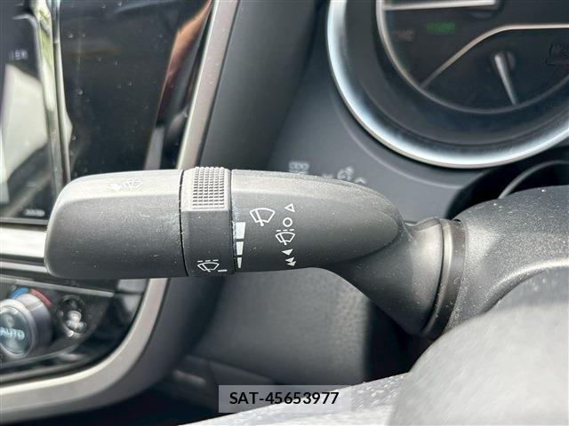 Toyota CAMRY HYBRID 2017-12 8098385-28