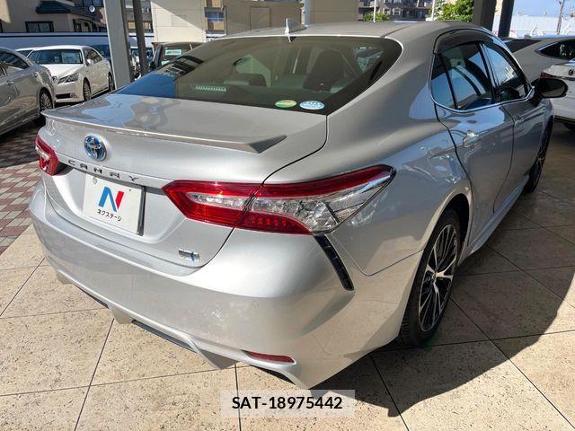 Toyota CAMRY HYBRID 2019-11 8098375-16