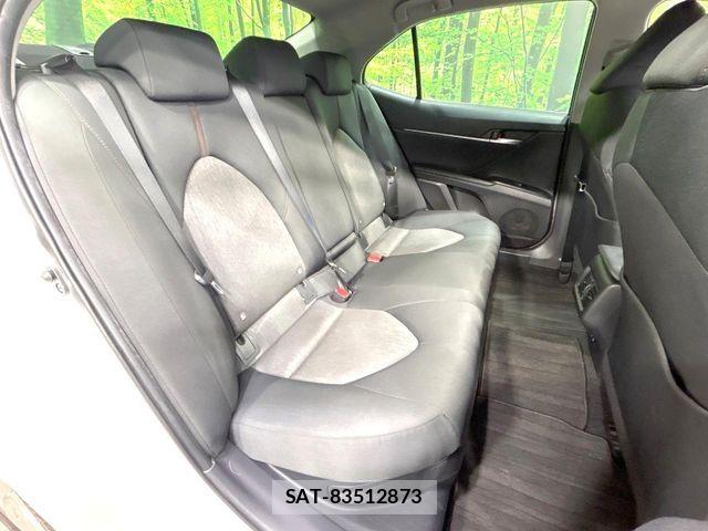 Toyota CAMRY HYBRID 2018-03 8098387-9