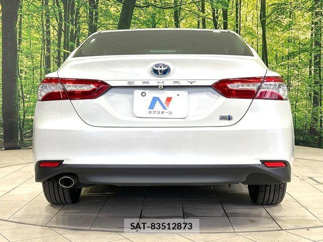 Toyota CAMRY HYBRID 2018-03 8098387-14