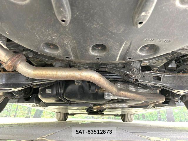 Toyota CAMRY HYBRID 2018-03 8098387-18