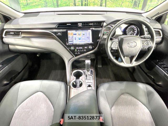 Toyota CAMRY HYBRID 2018-03 8098387-6