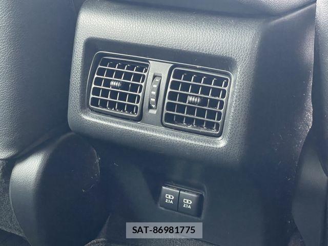 Toyota CAMRY HYBRID 2019-02 8098384-18