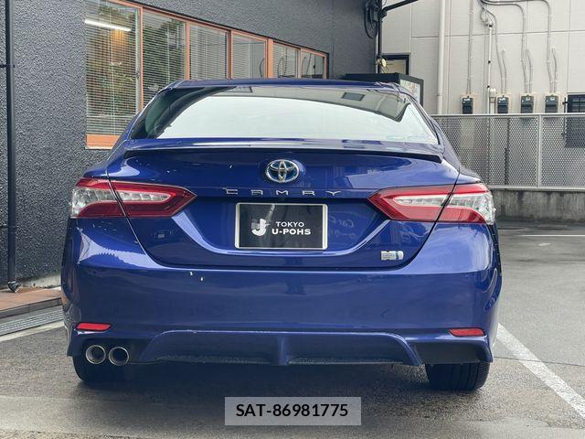 Toyota CAMRY HYBRID 2019-02 8098384-2