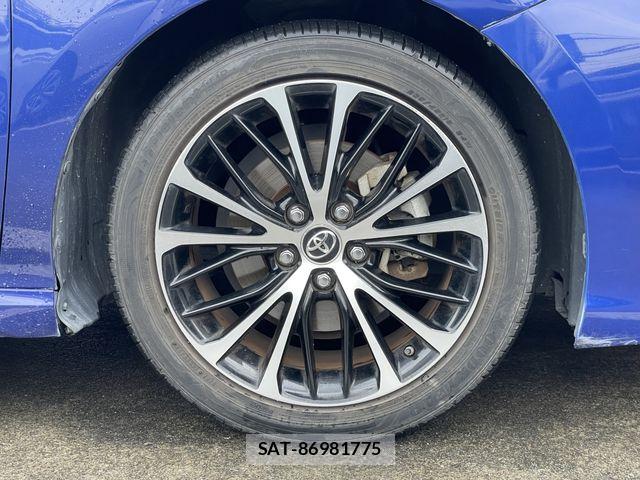 Toyota CAMRY HYBRID 2019-02 8098384-3