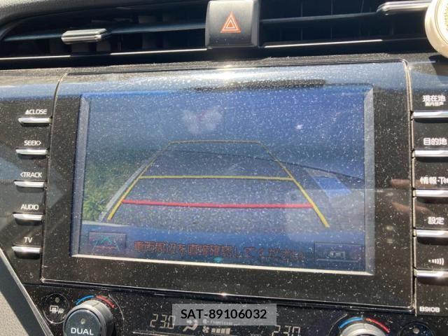 Toyota CAMRY HYBRID 2017-11 8098386-13