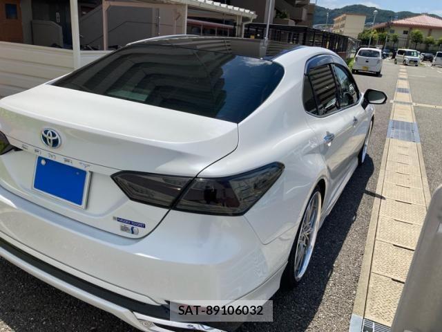 Toyota CAMRY HYBRID 2017-11 8098386-5