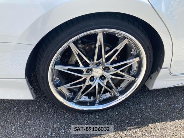 Toyota CAMRY HYBRID 2017-11 8098386-6