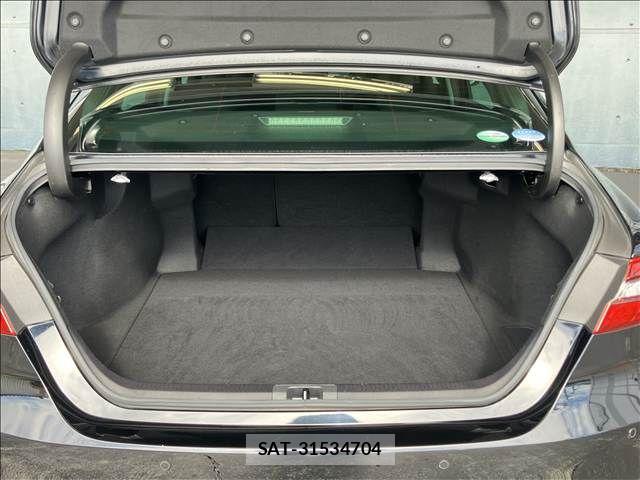 Toyota CAMRY HYBRID 2021-04 8098383-19
