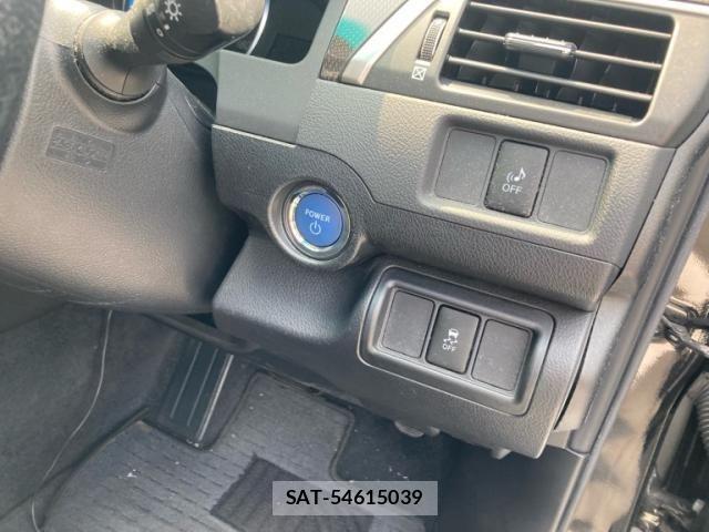 Toyota CAMRY HYBRID 2013-02 8145550-15