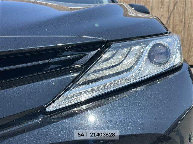 Toyota CAMRY HYBRID 2017-12 8206729-18
