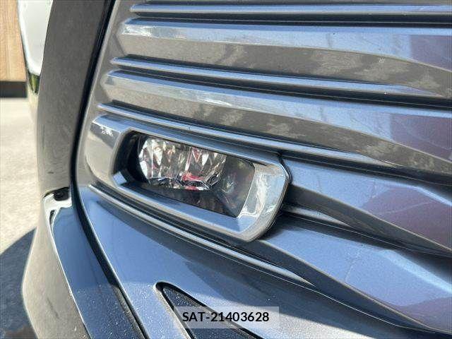 Toyota CAMRY HYBRID 2017-12 8206729-21