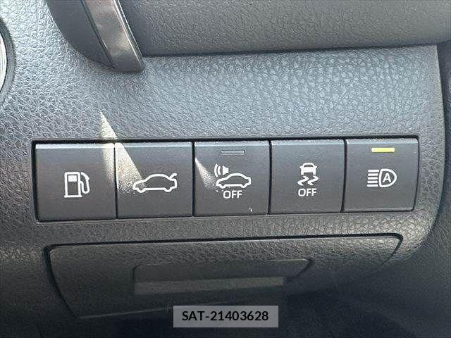 Toyota CAMRY HYBRID 2017-12 8206729-3