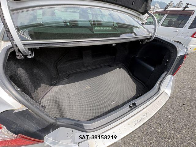 Toyota CAMRY HYBRID 2013-05 8229118-11