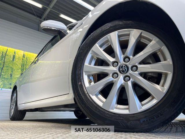 Toyota CAMRY HYBRID 2019-11 8229109-12
