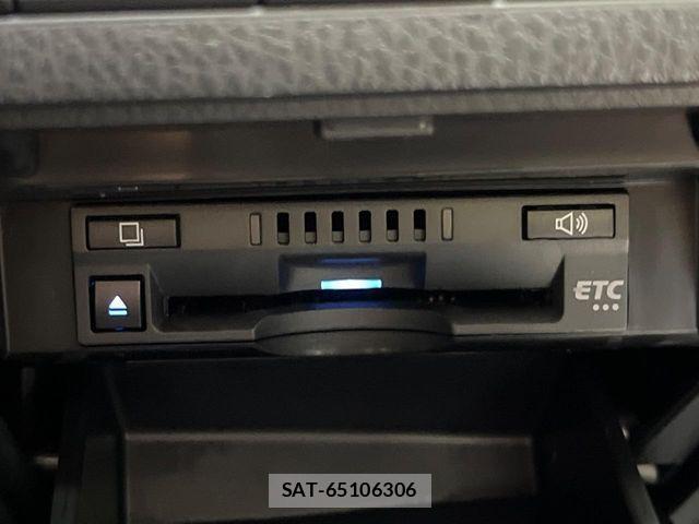 Toyota CAMRY HYBRID 2019-11 8229109-6