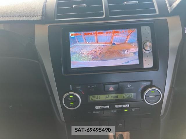 Toyota CAMRY HYBRID 2012-01 8229117-18