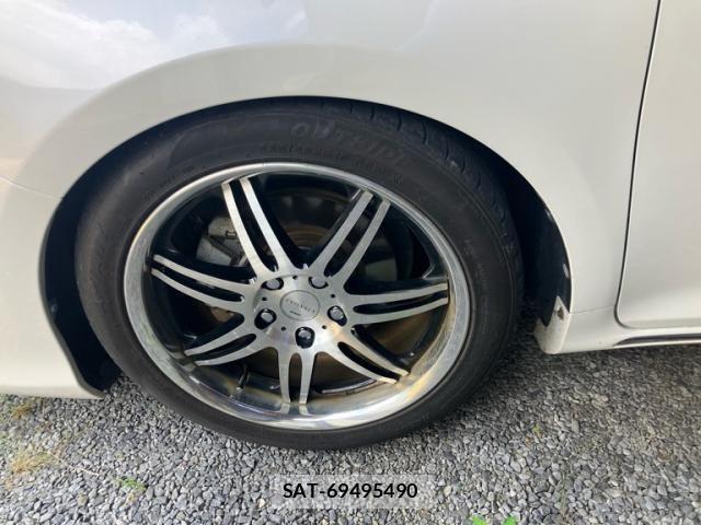 Toyota CAMRY HYBRID 2012-01 8229117-8
