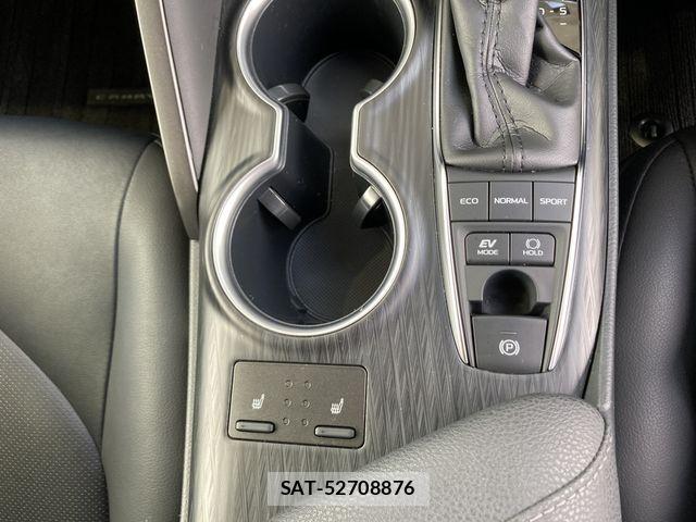 Toyota CAMRY HYBRID 2021-05 8244761-18