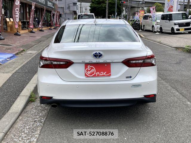 Toyota CAMRY HYBRID 2021-05 8244761-2