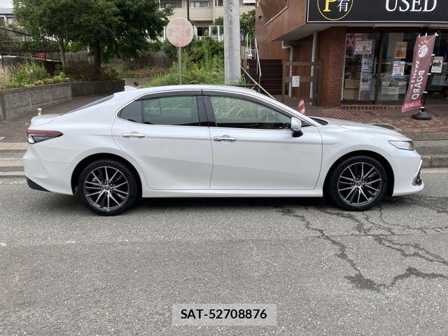 Toyota CAMRY HYBRID 2021-05 8244761-7