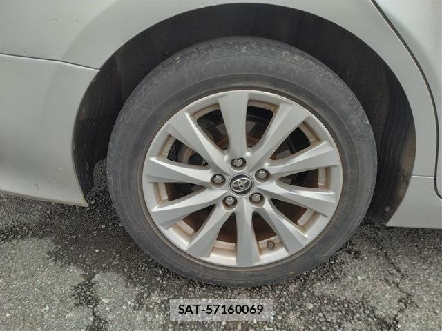 Toyota CAMRY HYBRID 2017-09 8244767-11