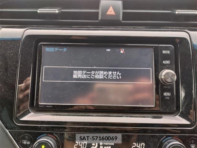 Toyota CAMRY HYBRID 2017-09 8244767-18