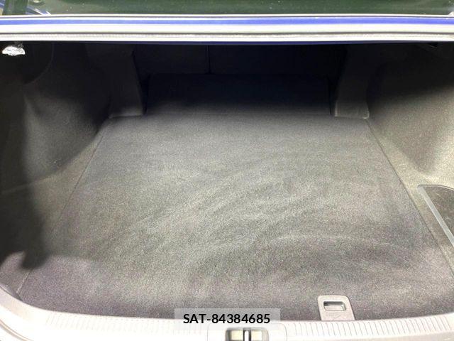 Toyota CAMRY HYBRID 2017-11 8244765-10
