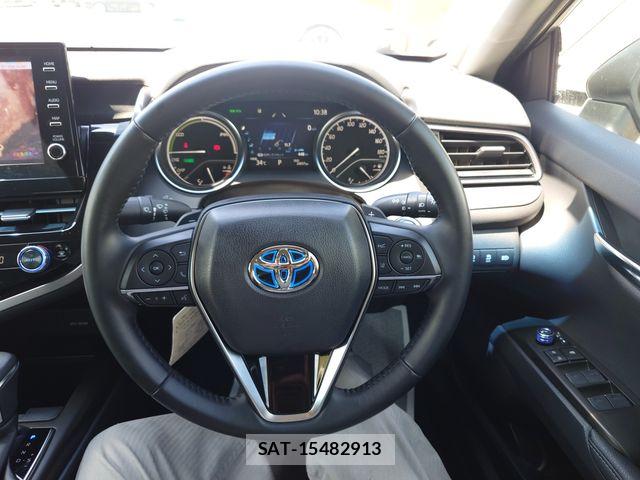 Toyota CAMRY HYBRID 2022-12 8313543-12