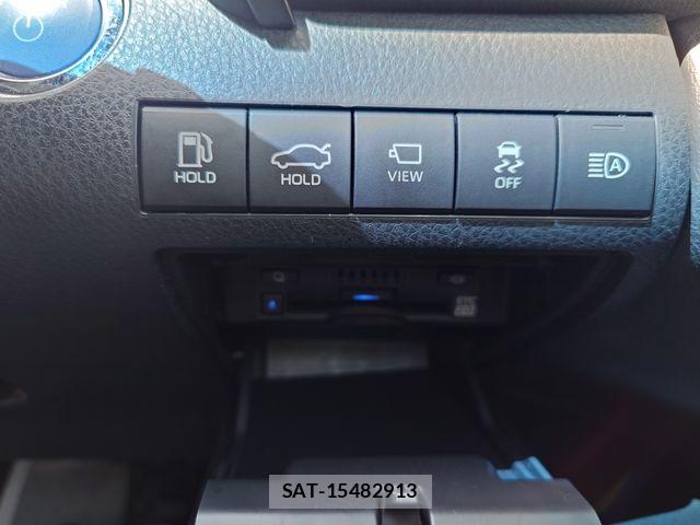 Toyota CAMRY HYBRID 2022-12 8313543-18