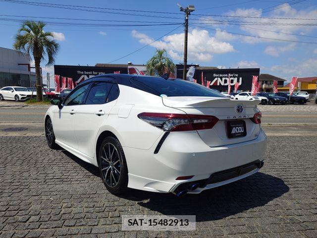 Toyota CAMRY HYBRID 2022-12 8313543-2