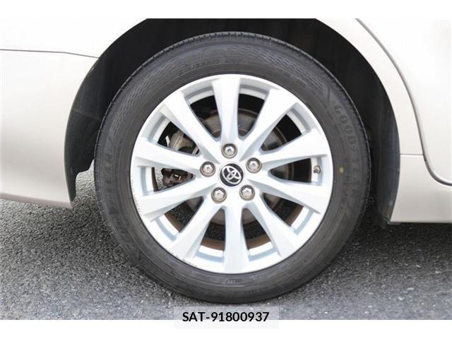 Toyota CAMRY HYBRID 2018-04 8313561-27