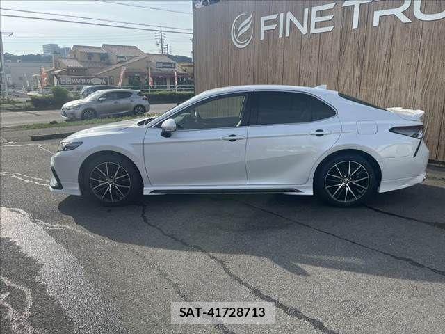 Toyota CAMRY HYBRID 2023-07 8313542-19