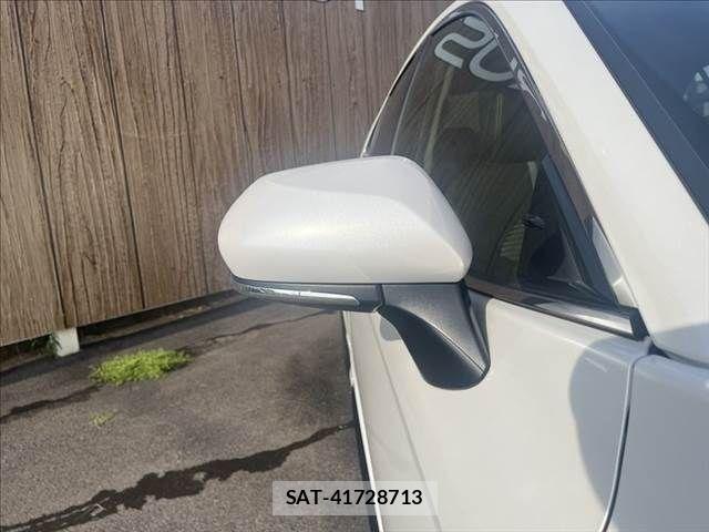 Toyota CAMRY HYBRID 2023-07 8313542-25