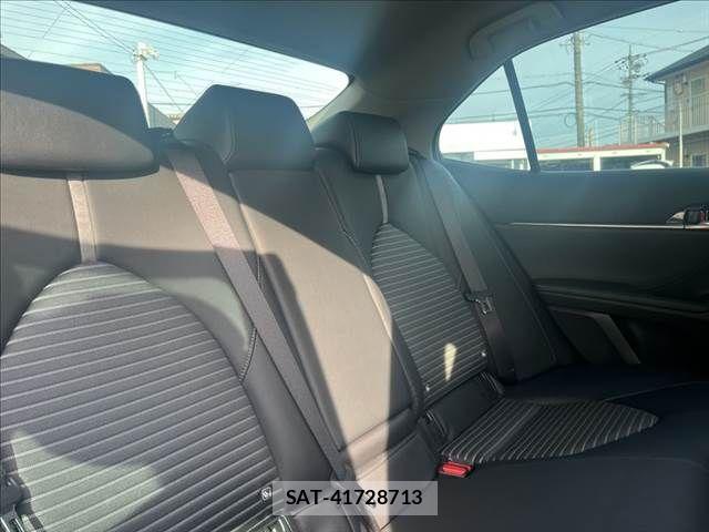 Toyota CAMRY HYBRID 2023-07 8313542-8